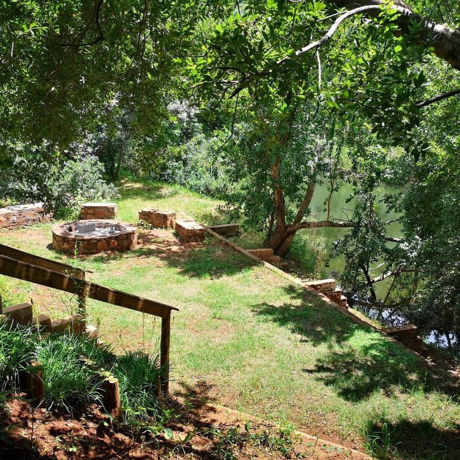 Treur River Lodge Moremela Екстериор снимка