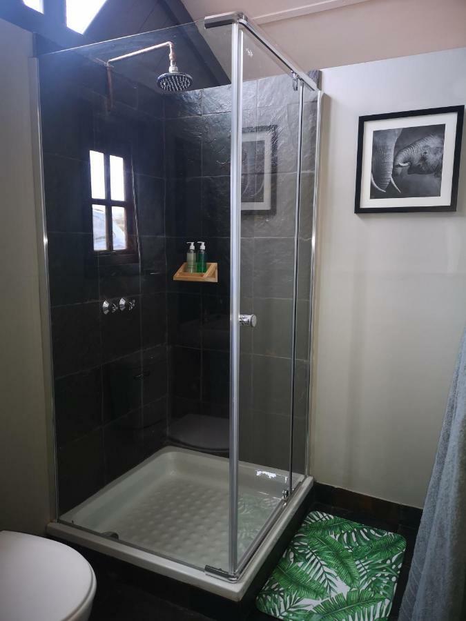 Treur River Lodge Moremela Екстериор снимка